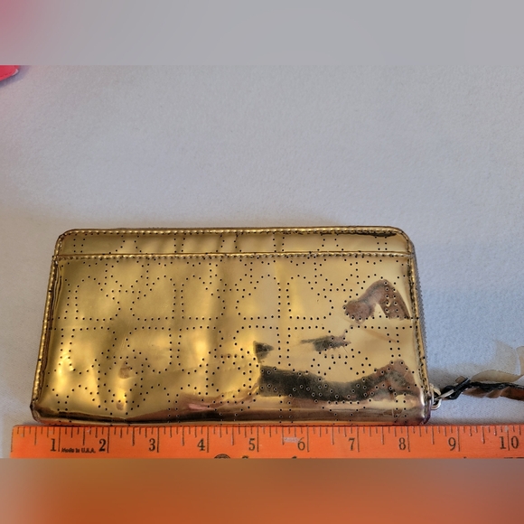 Kate Space Gold Heart Wallet - Picture 4 of 4